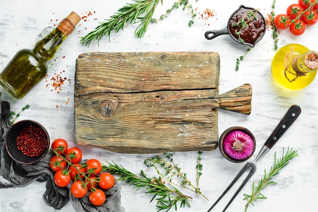 Deska ziołowa i oliwa